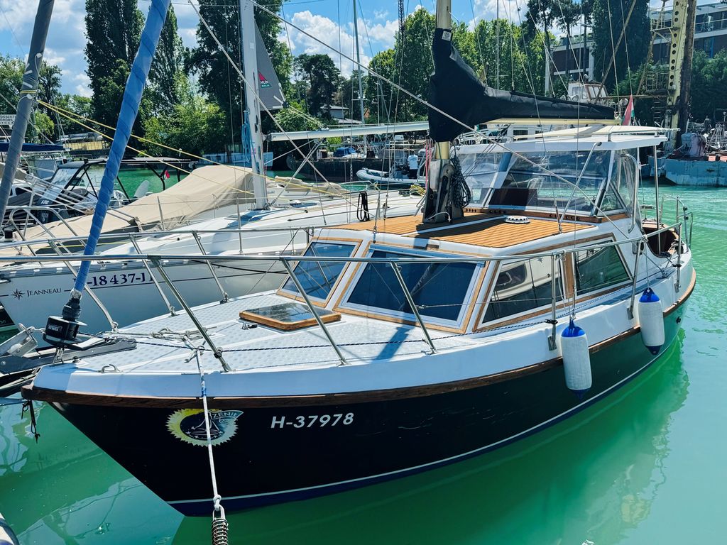 Viksund 27 1 Hajóbérlés Siófok