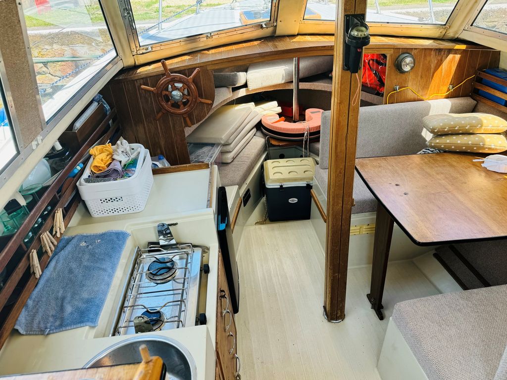 Viksund 27 4 Hajóbérlés Siófok